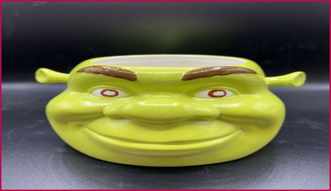 Rare Shrek Coffee Mug 2004 Dreamworks Galerie Large 3D Face Pencil Cup Large for Sale